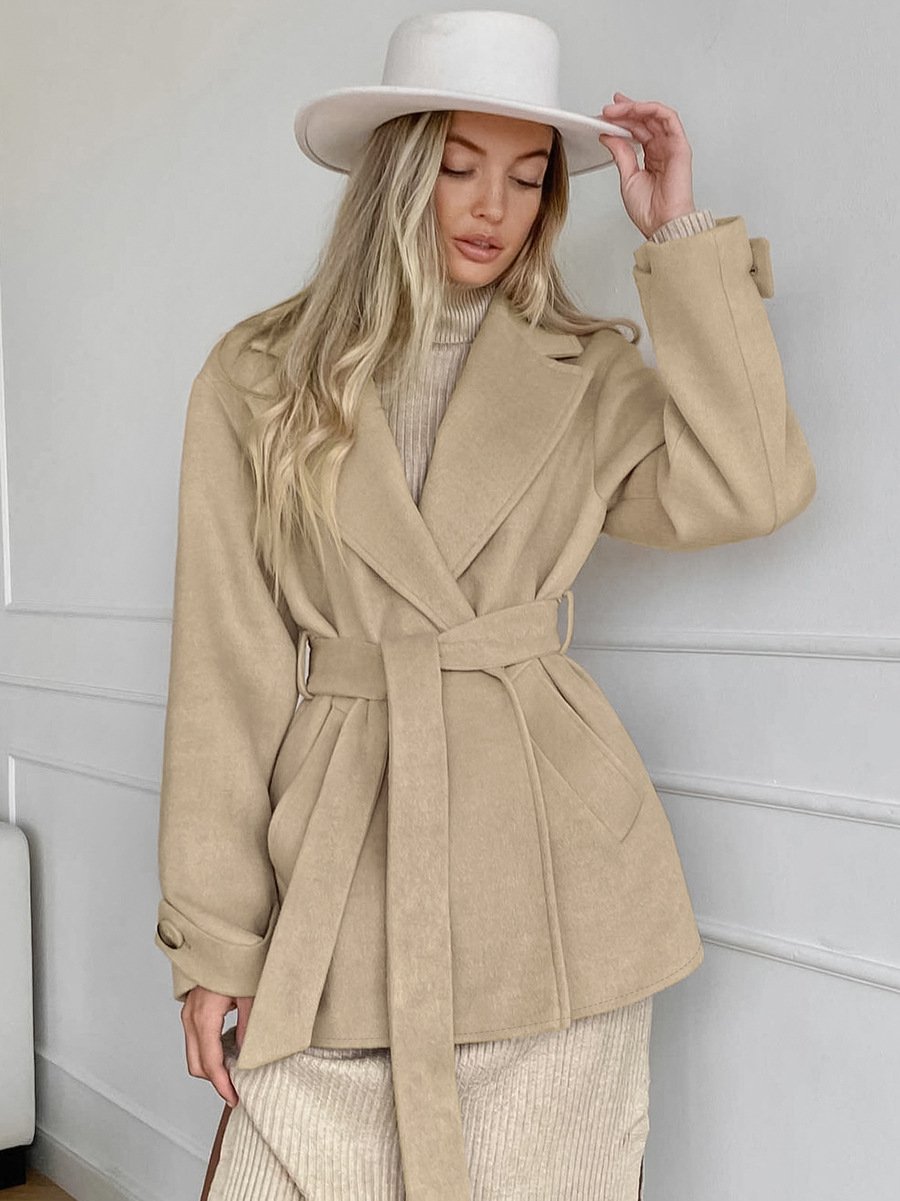 Clara – Damen Wollmantel mit Bindegürtel
