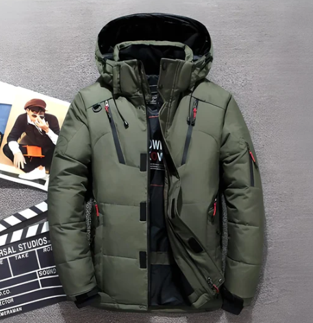 Tom – Herren Winterjacke mit Kapuze und Reißverschluss
