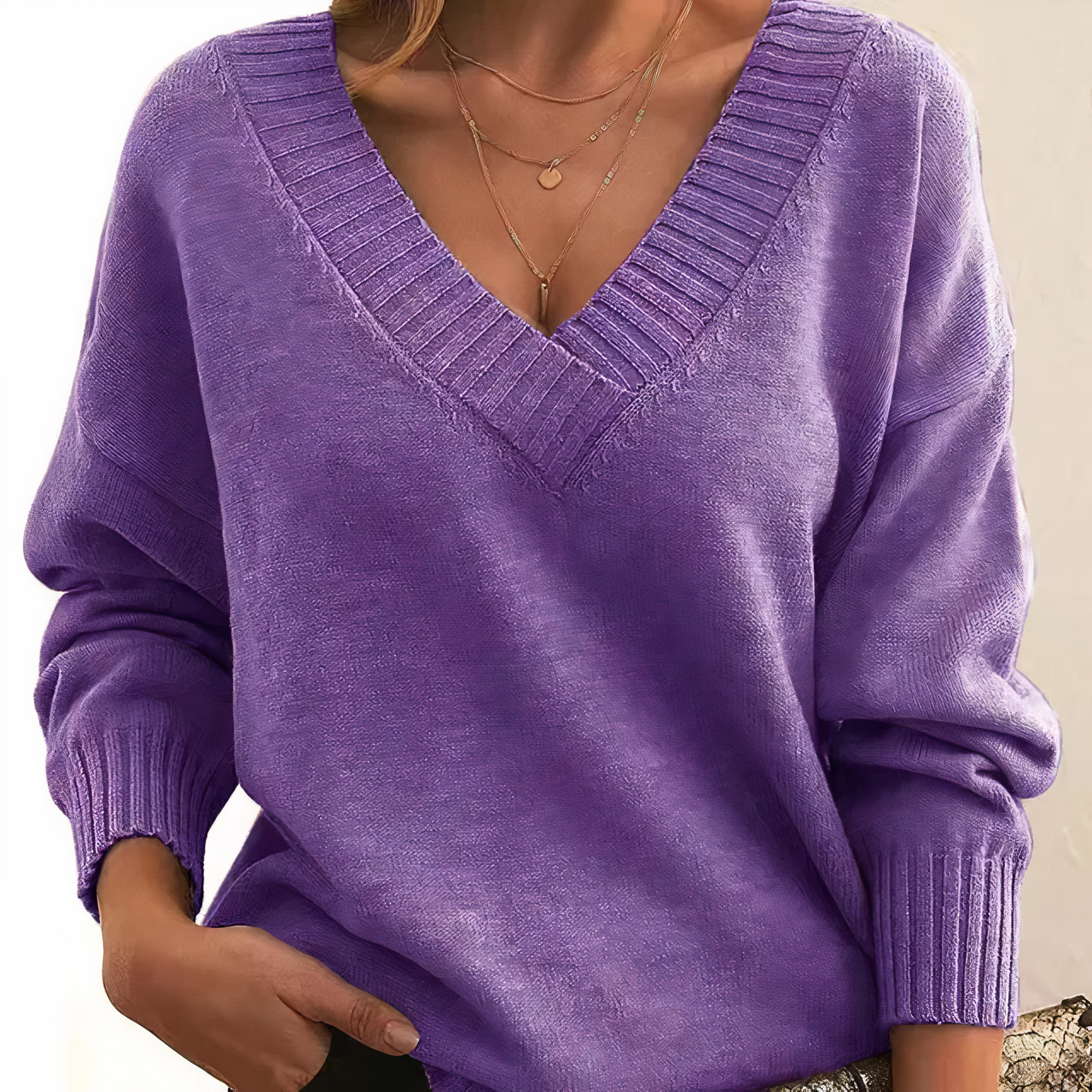 Lena – Damen Strickpullover mit V-Ausschnitt