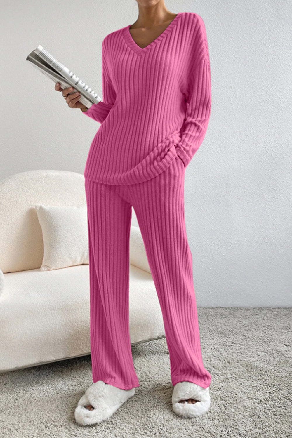 Noelia – Damen Strick-Set mit V-Ausschnitt Pullover und passender Hose