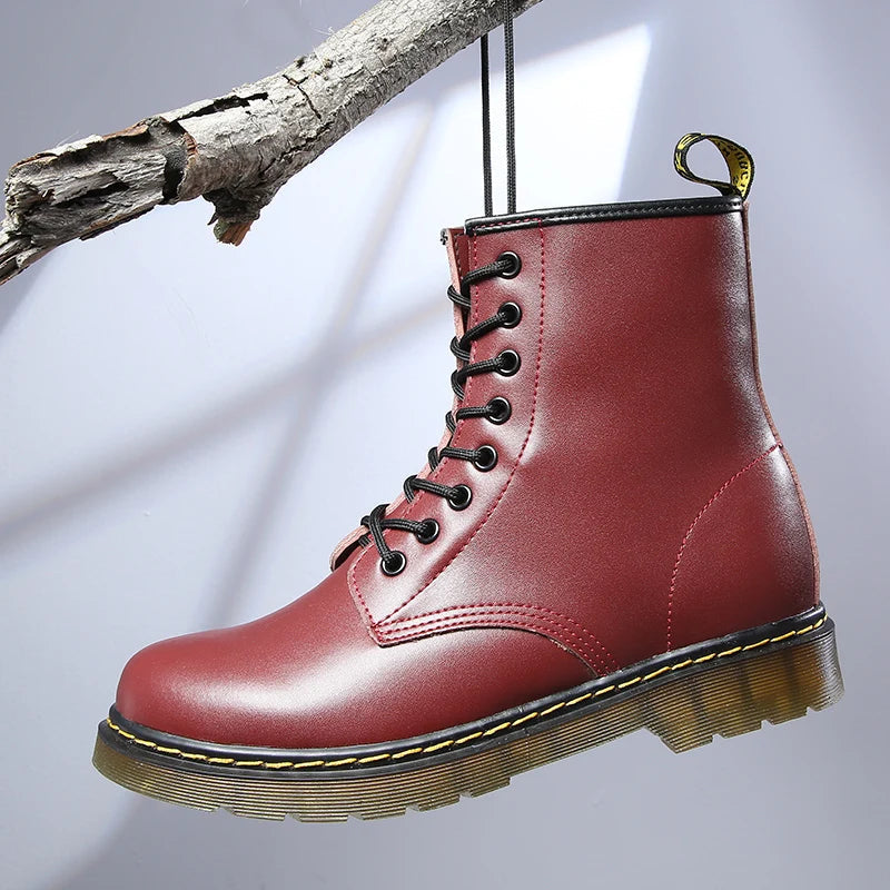 Selena - Damen Boots mit Schnürung und Profilsohle