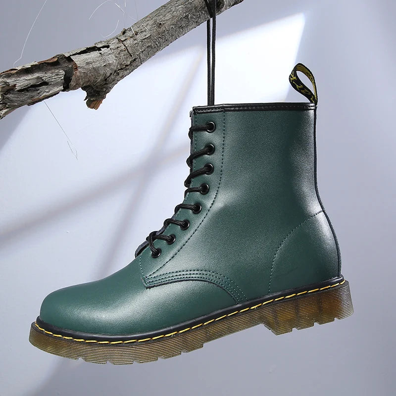 Selena - Damen Boots mit Schnürung und Profilsohle