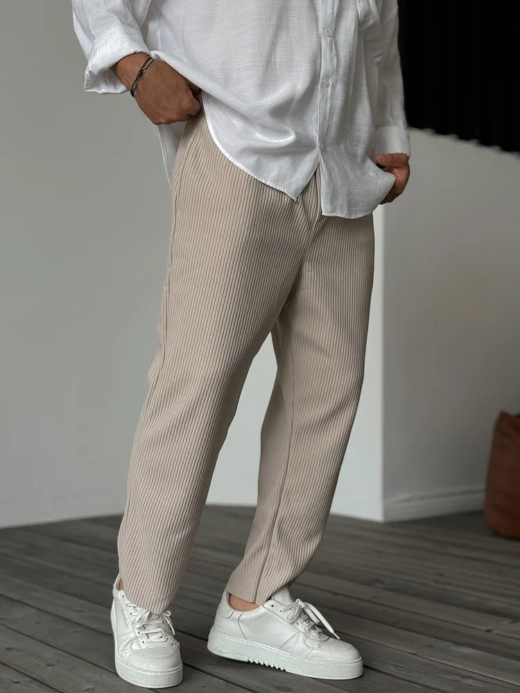 Leon – Plissee Freizeit Hose Herren