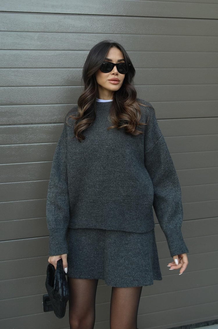 Isla – Elegantes Strickkleid mit Oversize Pullover Damen