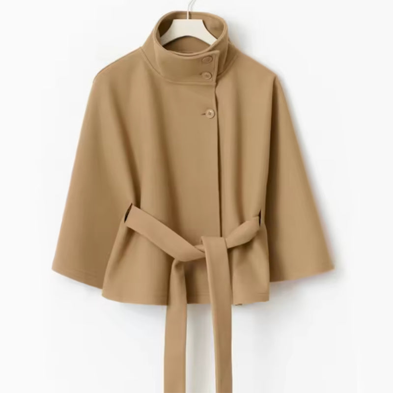 Clara - Cape-Mantel für Damen mit hohem Kragen und Bindegürtel