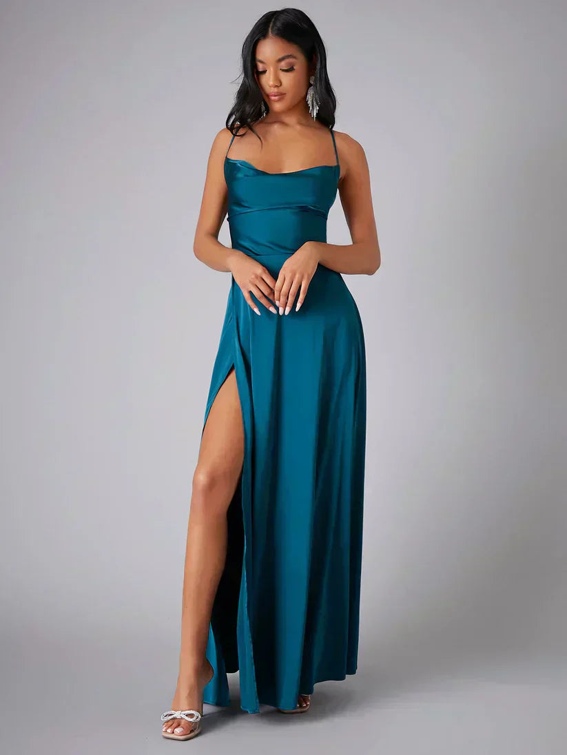 Valentina – Satin-Abendkleid Damen mit Schlitz und feinen Trägern