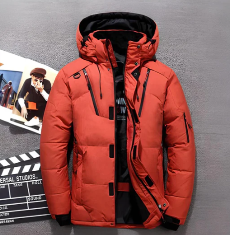 Tom – Herren Winterjacke mit Kapuze und Reißverschluss
