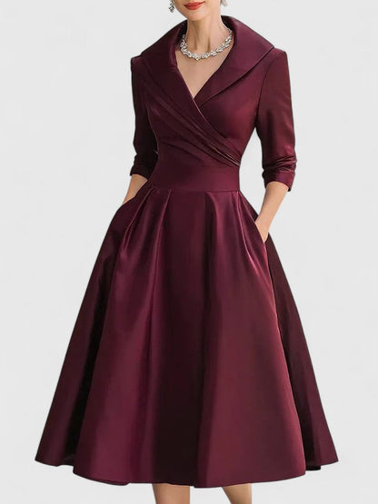 Ewelina – Elegantes Damen A-Linienkleid mit Wickelkragen