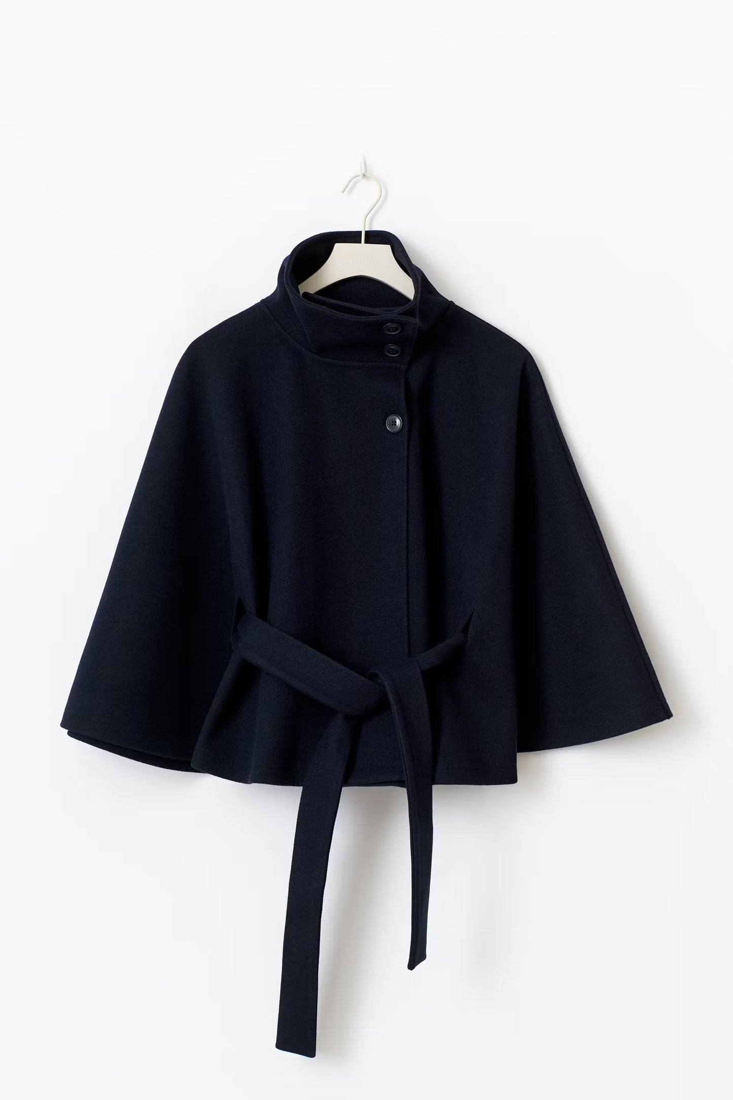 Clara – Moderner Cape Mantel Damen