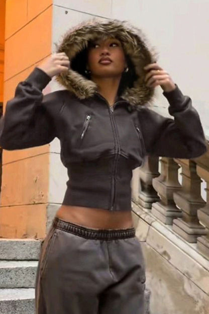 Mónica – Cozy Fur Hoodie