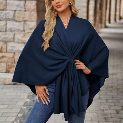 Klaudia – Elegantes Wickel-Poncho-Top