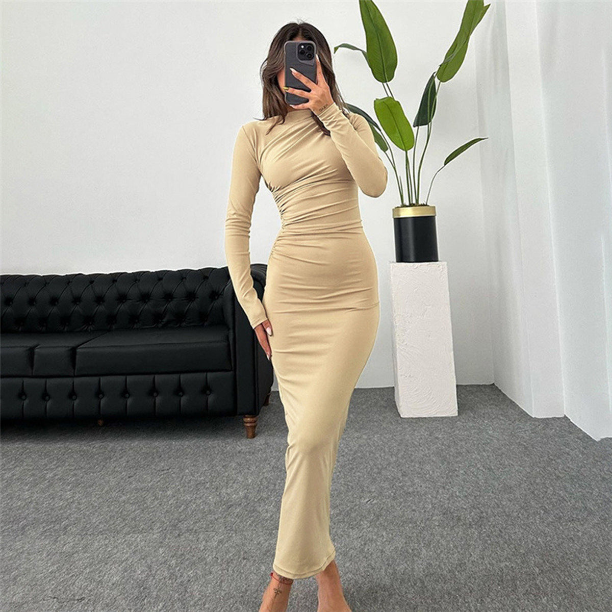 Aurelia – Damen Langarmkleid mit Bodycon-Schnitt