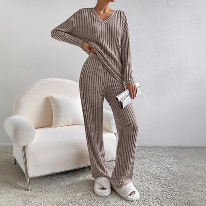 Noelia – Damen Strick-Set mit V-Ausschnitt Pullover und passender Hose