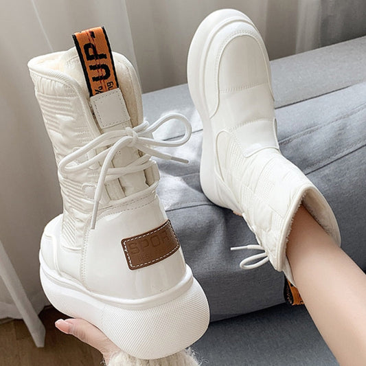 Lina - Warmer Damen Winterstiefel zum Schnüren