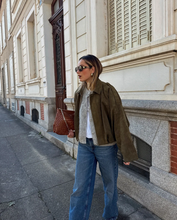 Inés – Oversized Velours Damenjacke