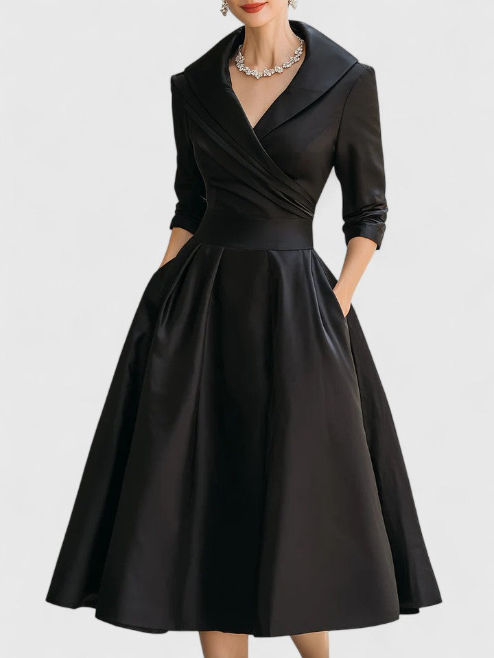 Ewelina – Elegantes Damen A-Linienkleid mit Wickelkragen