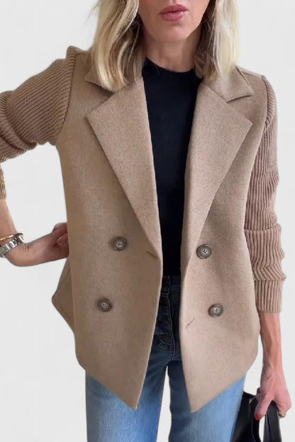 Marisela – Eleganter Damen Blazer mit Strickärmeln & Doppelreihe