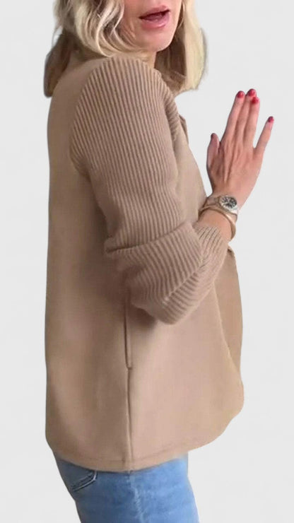 Marisela – Eleganter Damen Blazer mit Strickärmeln & Doppelreihe