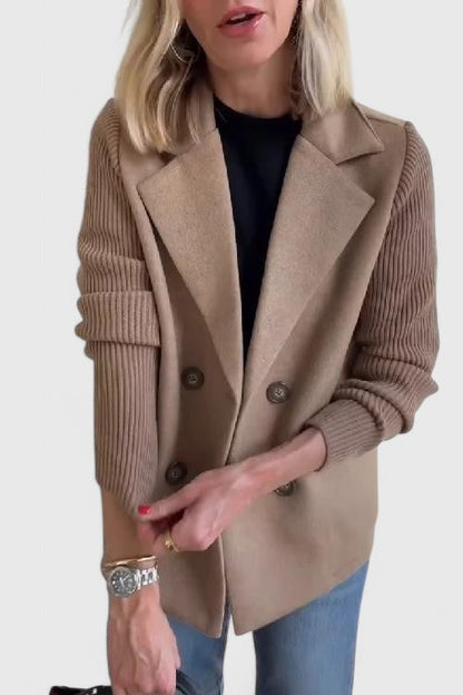 Marisela – Eleganter Damen Blazer mit Strickärmeln & Doppelreihe